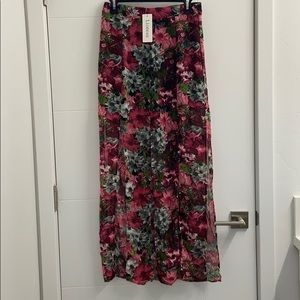 Floral Slit Skirt